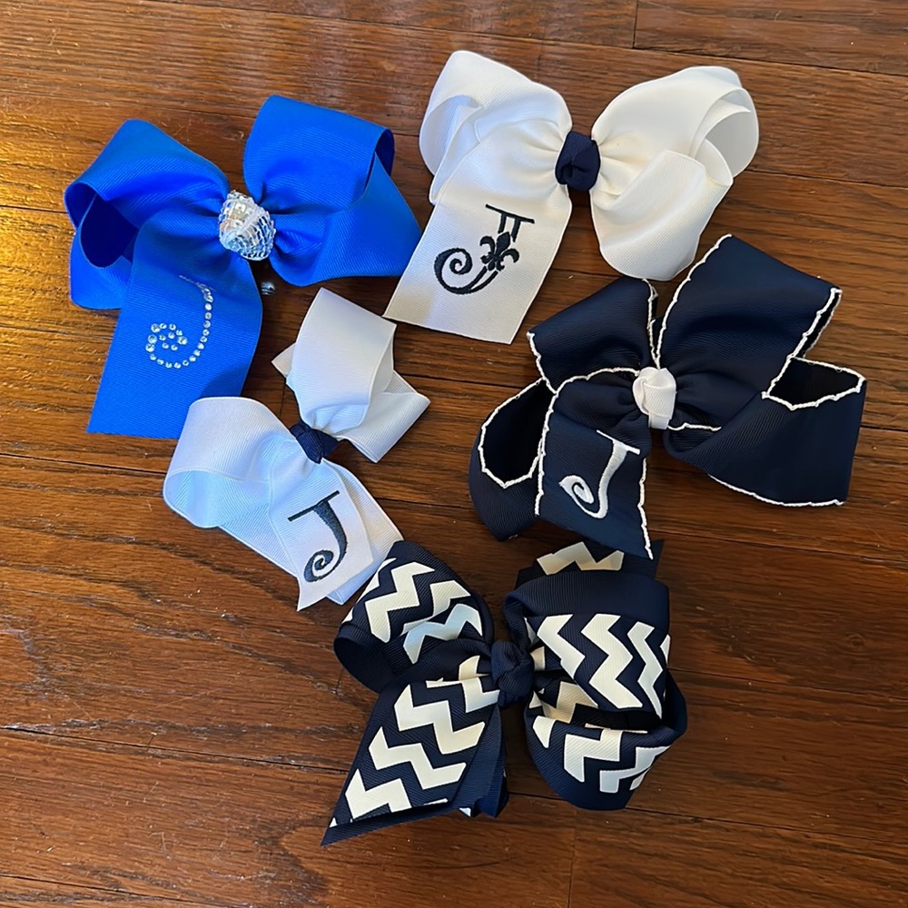 🎀 Monogrammed Hair Bows Bundle (J) – 5 Pack | Navy, White & Royal Blue